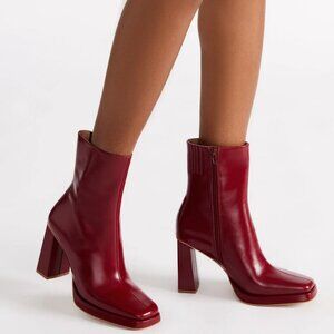 Steve Madden NEW Freya Heeled Leather Boots